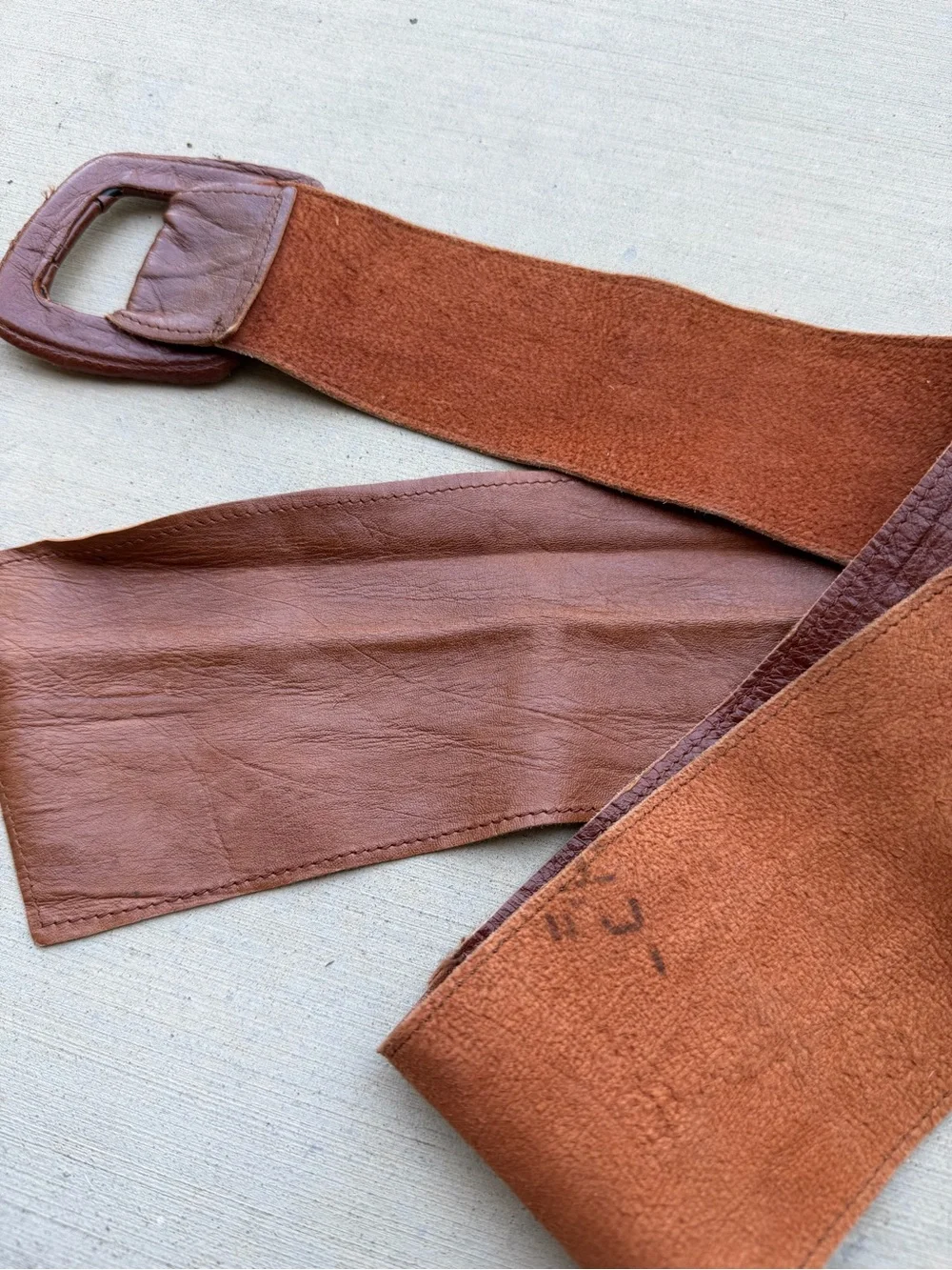 70’s Wide Brown Leather Cinch Belt with Buckle